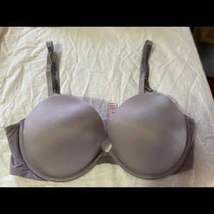 Victoria secret bra new with tag 36B 38B 36D 36DD